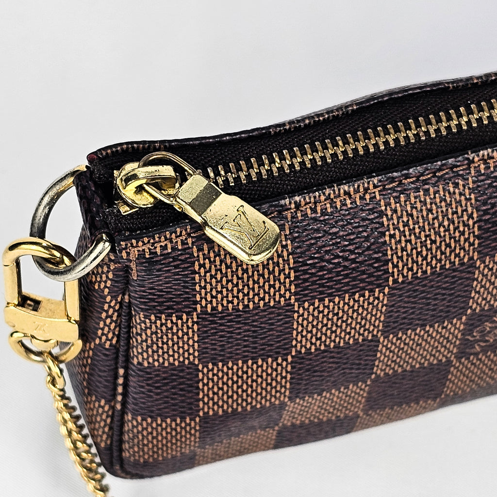 Louis Vuitton Mini Pochette Accessoires in tela Damier Ebene