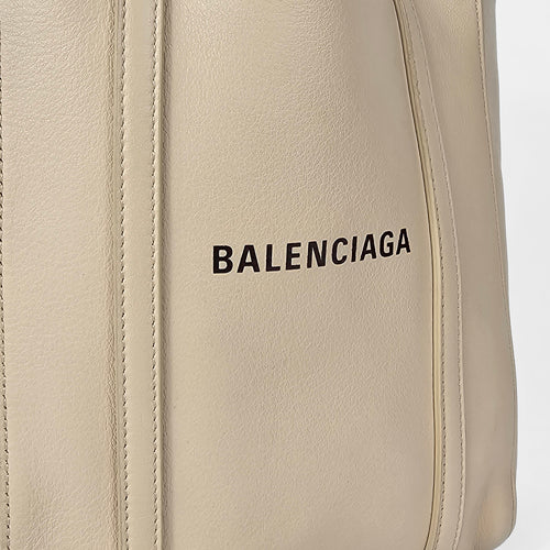 Balenciaga Everyday XXS Tote Bag in pelle di vitello beige