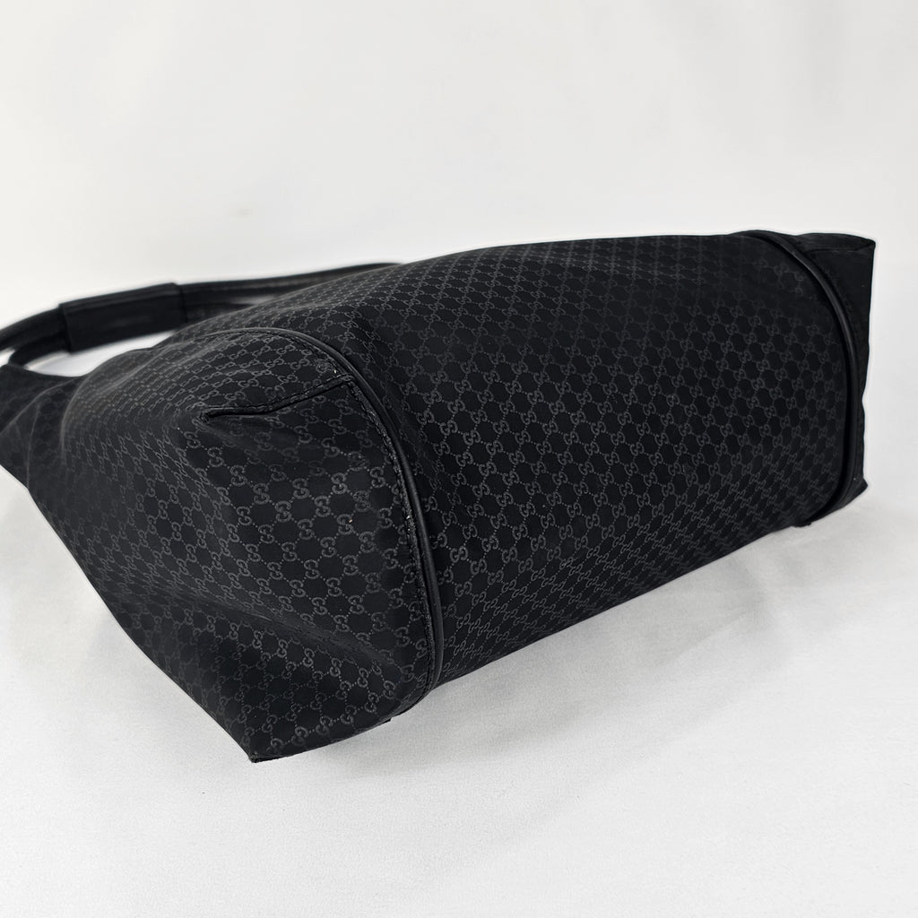 Gucci Hobo Micro GG in nylon e pelle nera