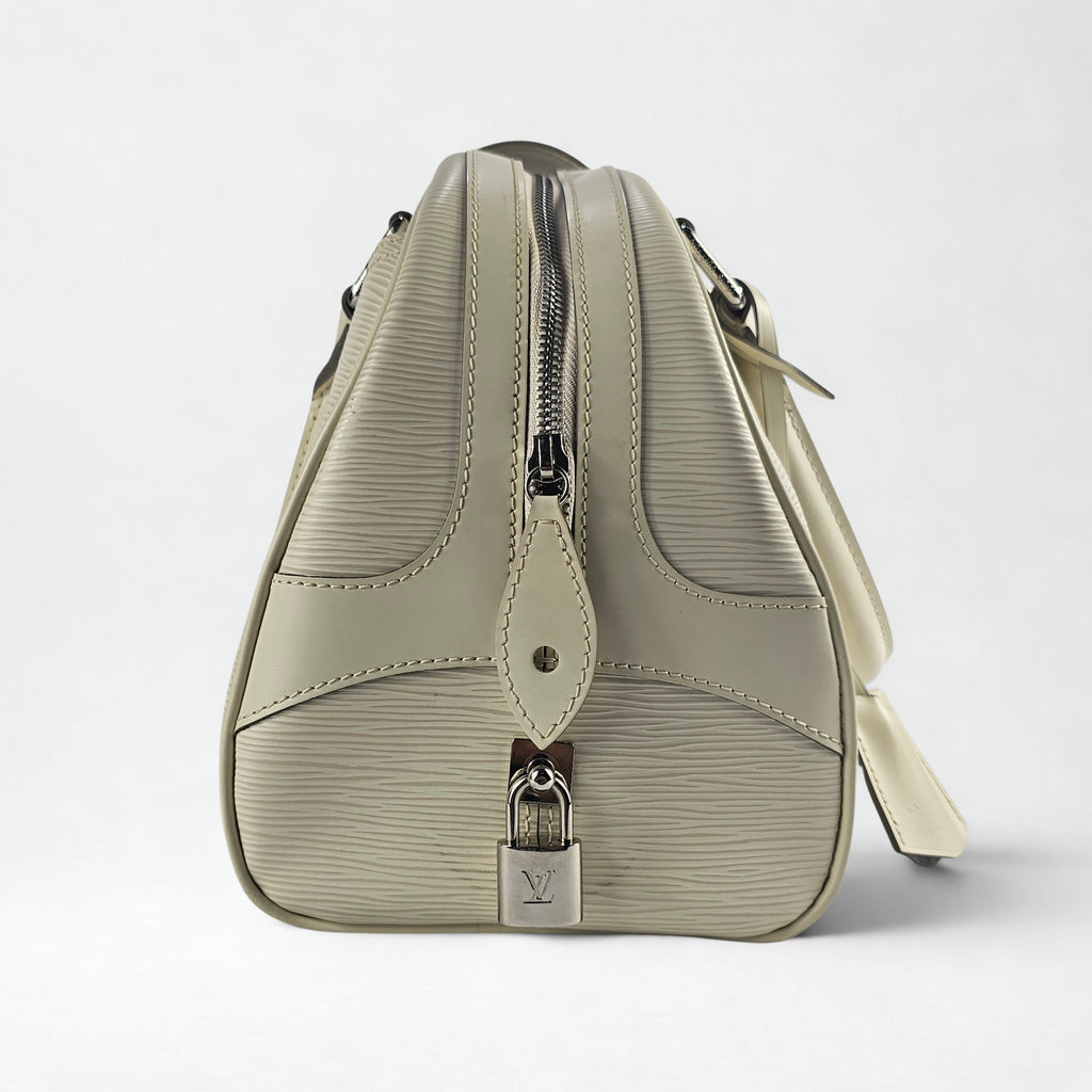 Louis Vuitton Montaigne Bowling GM in Pelle Épi Avorio