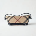 Burberry Baguette Nova Check Beige con Finiture in Vernice Nera